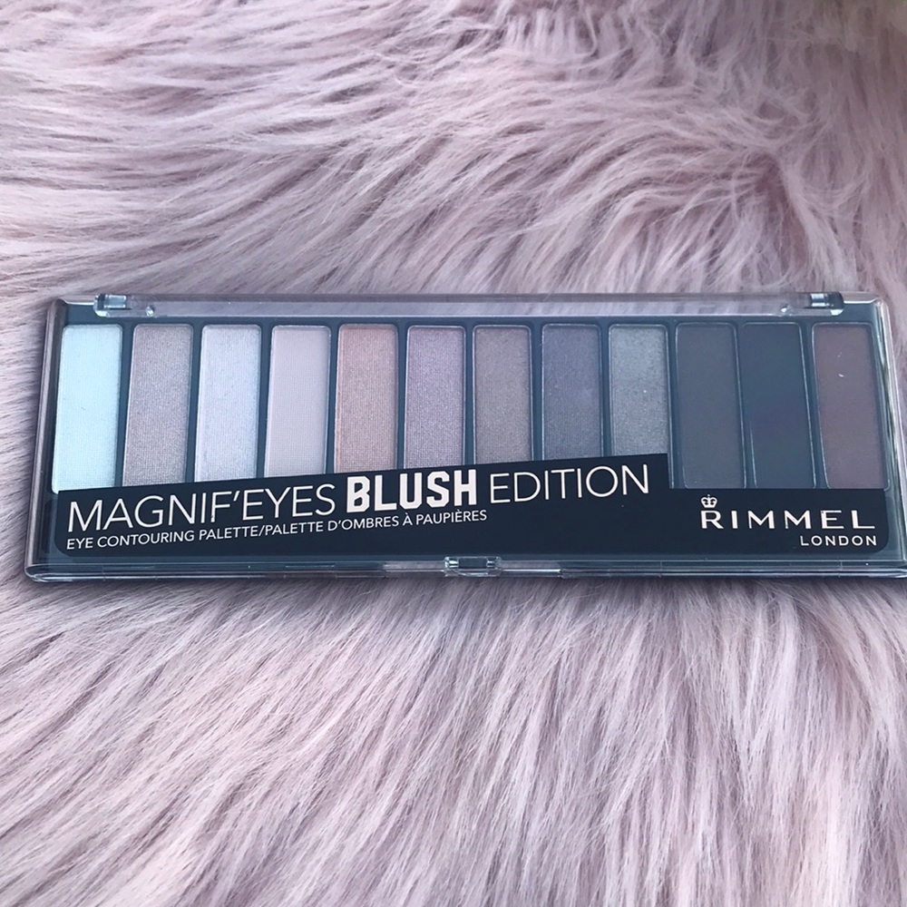 Make up Bundle - Picture 2 of 8